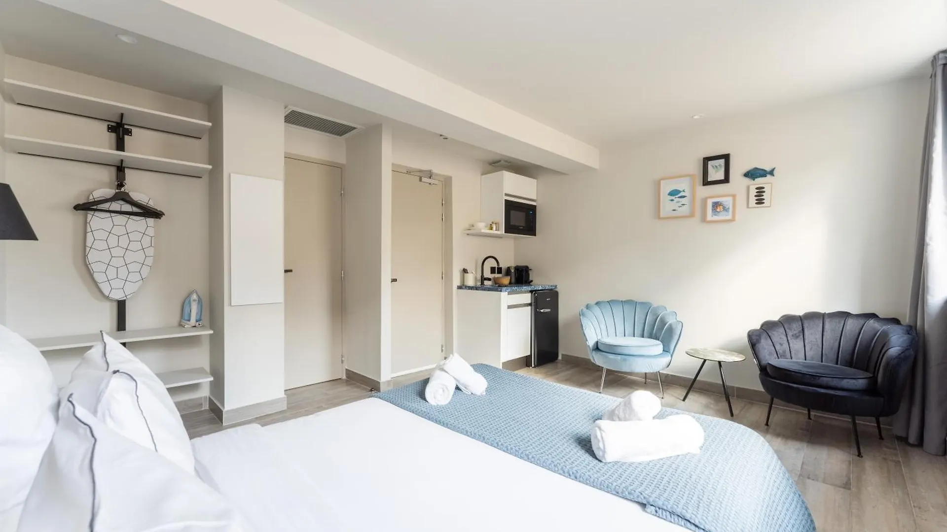 Paradise Earth & Sea Marseilles Aparthotel