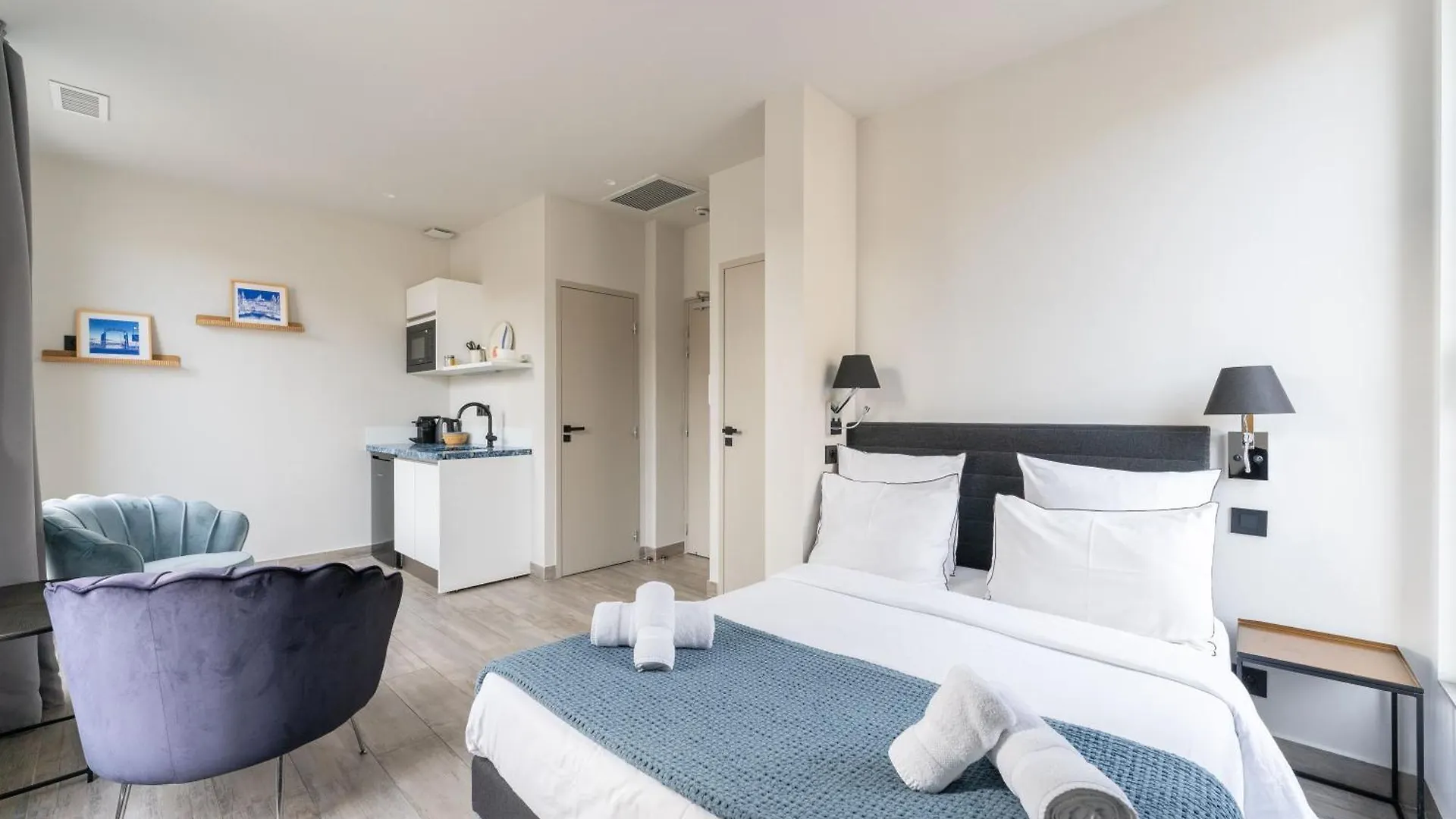 Paradise Earth & Sea Marsilya Apart Otel